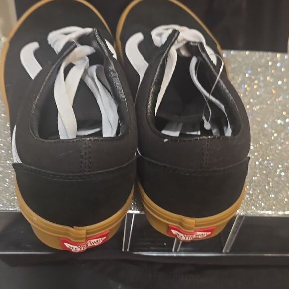 Vans Black and White Sneakers - Picture 11 of 11